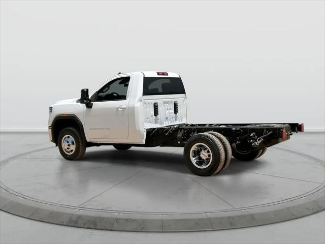 2026 GMC Sierra 3500HD SLE