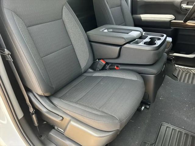 2026 GMC Sierra 3500HD SLE