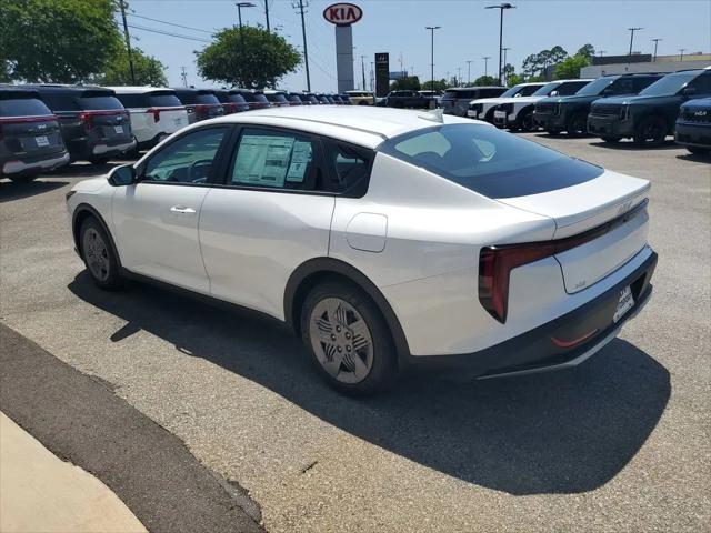 2026 Kia K4 LX