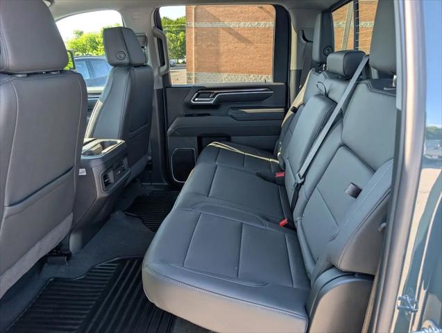 2026 Chevrolet Silverado 2500HD Crew Cab, Standard Bed, LT, 4WD