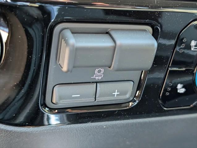 2026 Chevrolet Silverado 2500HD Crew Cab, Standard Bed, LT, 4WD