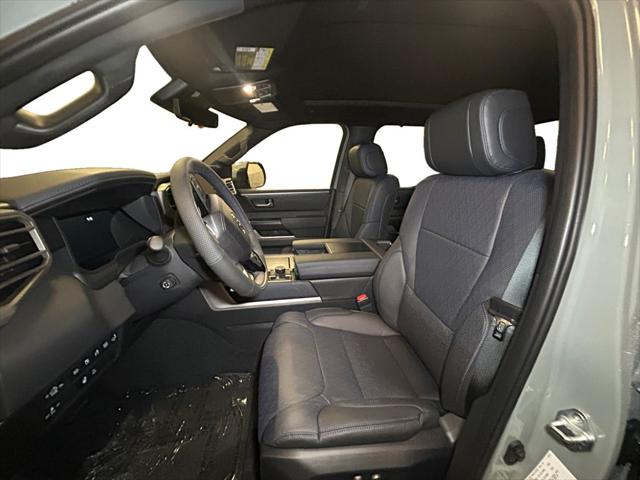 2026 Toyota Tundra Platinum Hybrid CrewMax 5.5' Bed