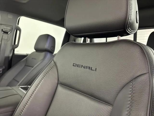 2025 GMC Sierra 1500 4WD Crew Cab Short Box Denali
