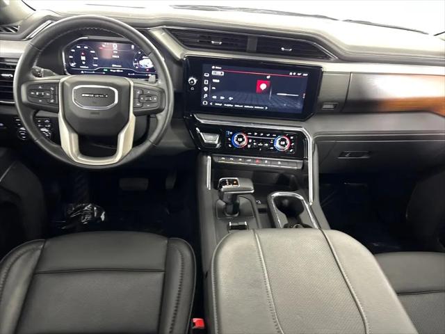 2025 GMC Sierra 1500 4WD Crew Cab Short Box Denali