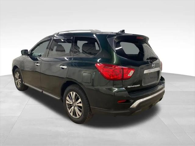 2019 Nissan Pathfinder SL