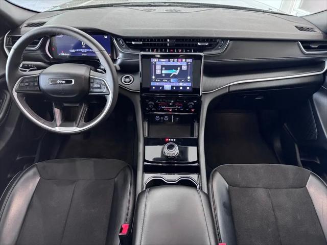 2023 Jeep Grand Cherokee L Altitude 4x4