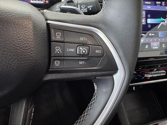 2023 Jeep Grand Cherokee L Altitude 4x4