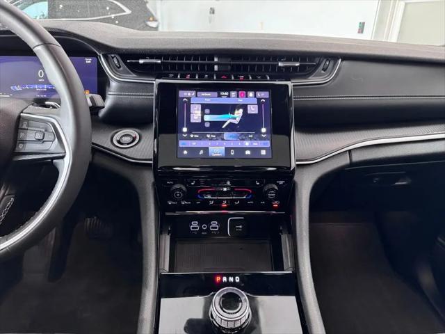 2023 Jeep Grand Cherokee L Altitude 4x4