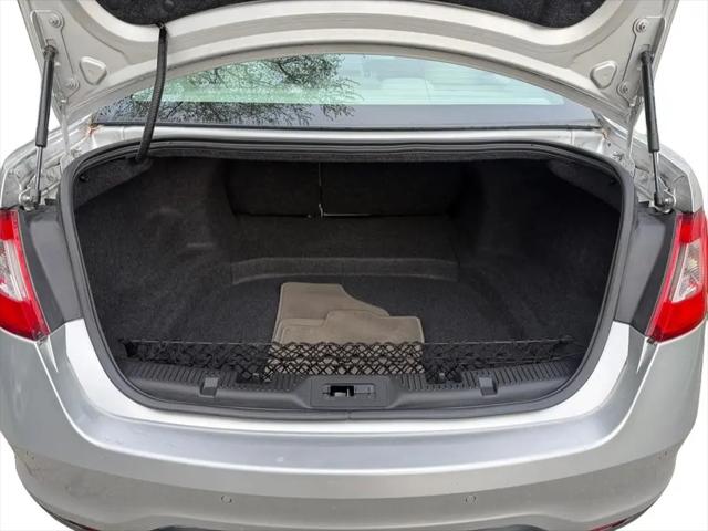 2012 Ford Taurus SEL