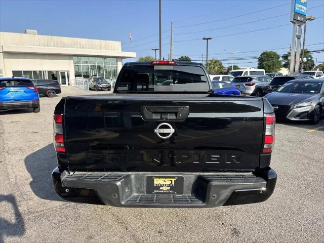 2025 Nissan Frontier King Cab SV 4x2