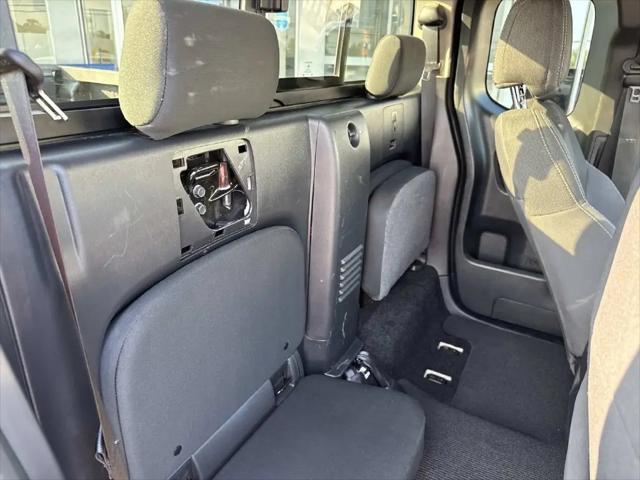 2025 Nissan Frontier King Cab SV 4x2