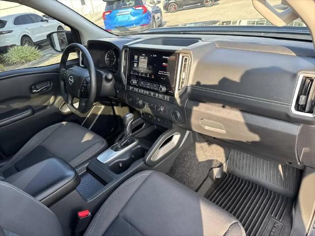 2025 Nissan Frontier King Cab SV 4x2