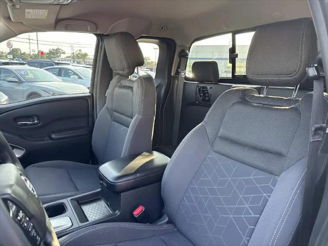 2025 Nissan Frontier King Cab SV 4x2