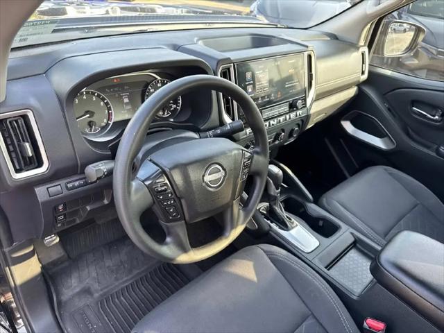 2025 Nissan Frontier King Cab SV 4x2