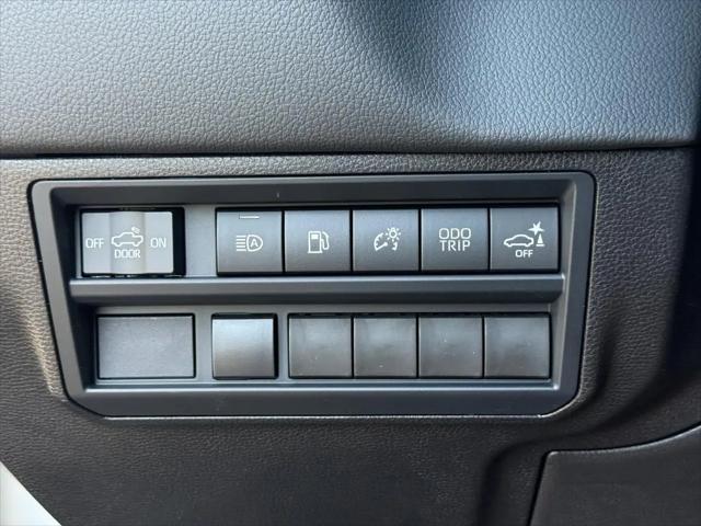 2026 Toyota Tundra Limited CrewMax 6.4' Bed