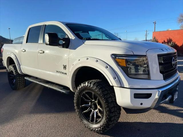 2023 Nissan Titan Crew Cab SV 4x4