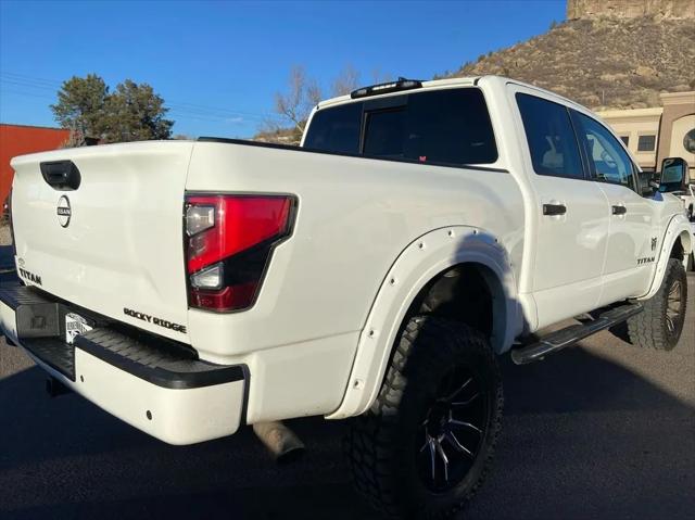 2023 Nissan Titan Crew Cab SV 4x4