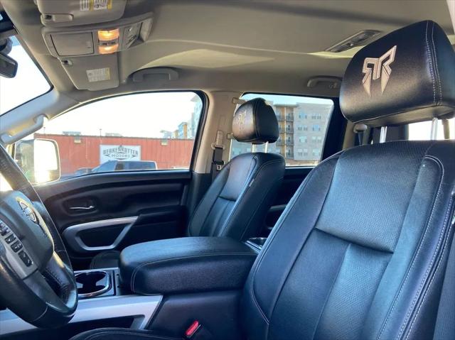 2023 Nissan Titan Crew Cab SV 4x4