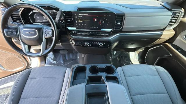 2025 GMC Sierra 1500 4WD Crew Cab Standard Box SLE