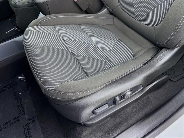 2027 Chevrolet Bolt LT FWD