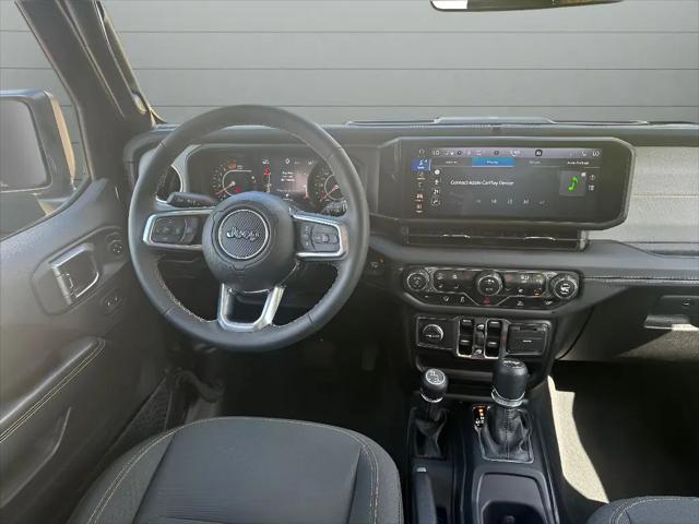 2025 Jeep Wrangler 4-Door Sahara 4x4