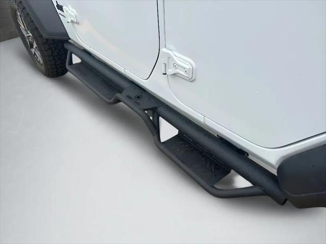 2025 Jeep Wrangler 4-Door Summit 4x4