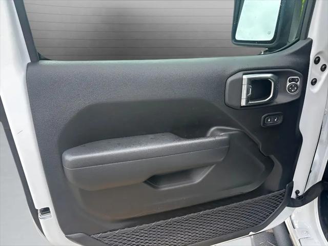 2025 Jeep Wrangler 4-Door Summit 4x4