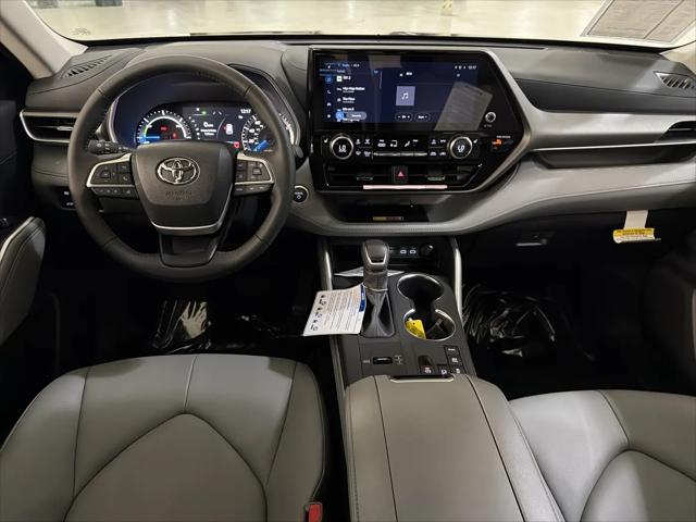 2026 Toyota Highlander Hybrid XLE