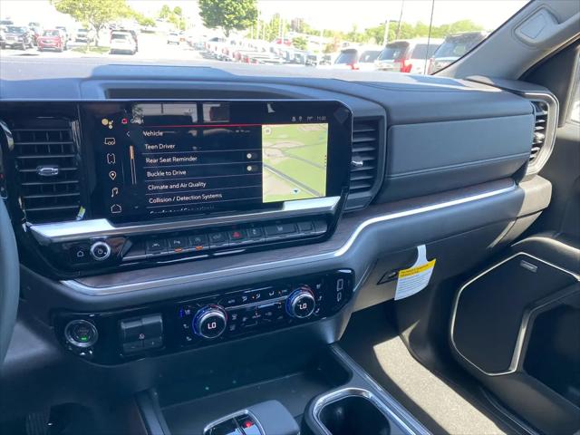 2026 GMC Sierra 1500 Crew Cab, Short Bed, SLT, 4WD