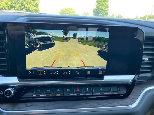 2026 GMC Sierra 1500 Crew Cab, Short Bed, SLT, 4WD