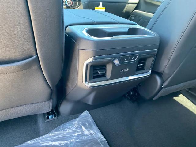 2026 GMC Sierra 1500 Crew Cab, Short Bed, SLT, 4WD