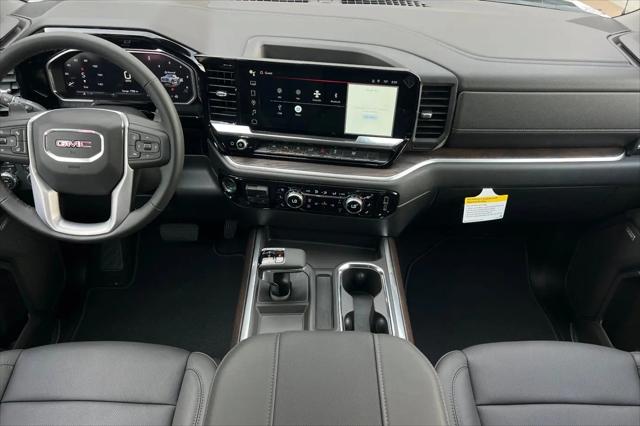 2026 GMC Sierra 1500 Crew Cab, Short Bed, SLT, 4WD