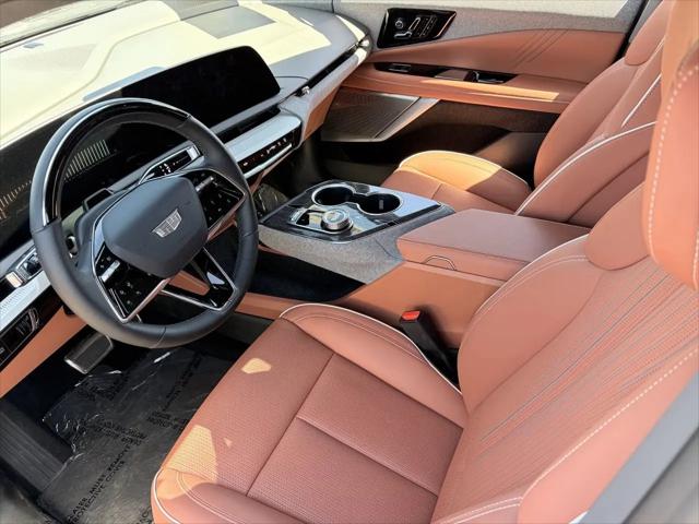2025 Cadillac iQ Luxury 2 AWD