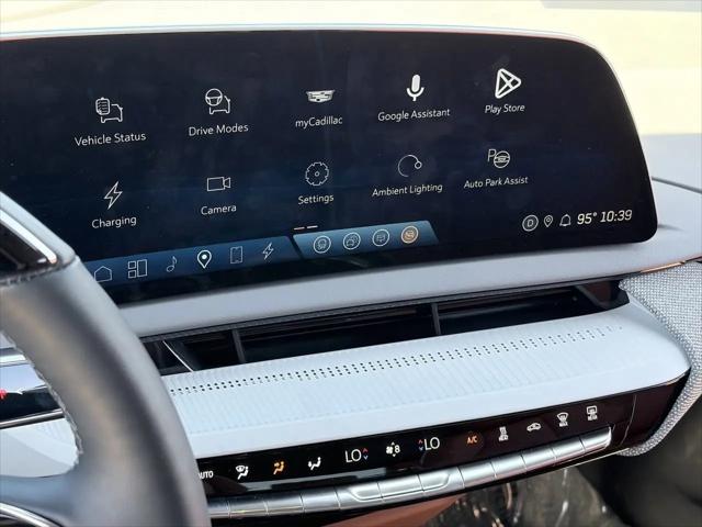 2025 Cadillac iQ Luxury 2 AWD