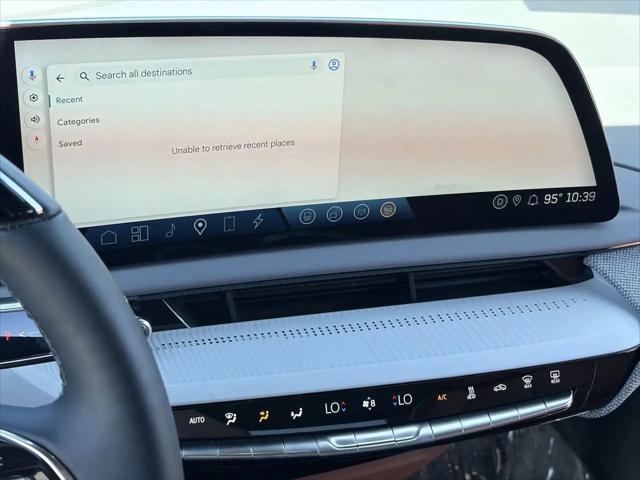 2025 Cadillac iQ Luxury 2 AWD