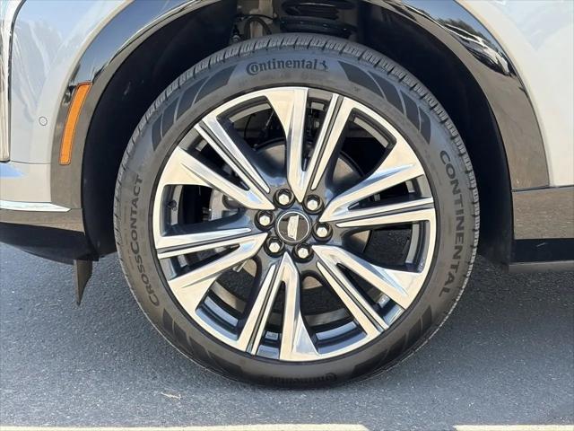 2025 Cadillac iQ Luxury 2 AWD