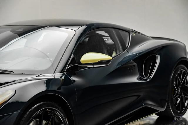 2026 Lotus Emira V6 SE Racing Line