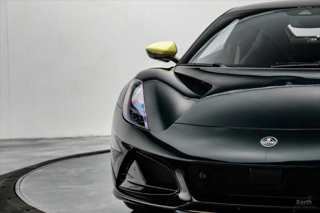 2026 Lotus Emira V6 SE Racing Line