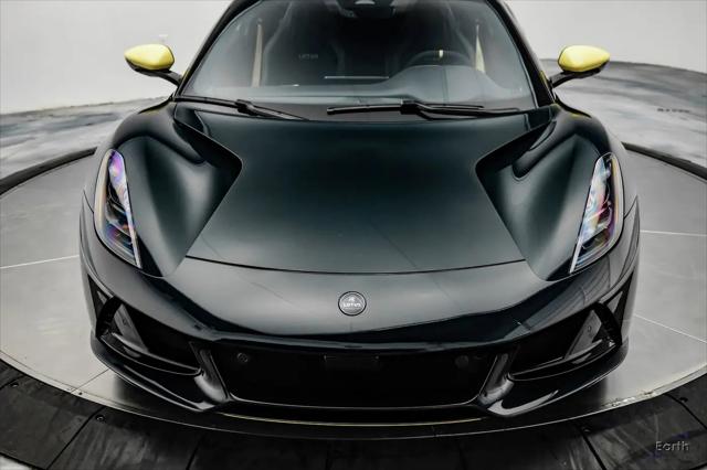 2026 Lotus Emira V6 SE Racing Line