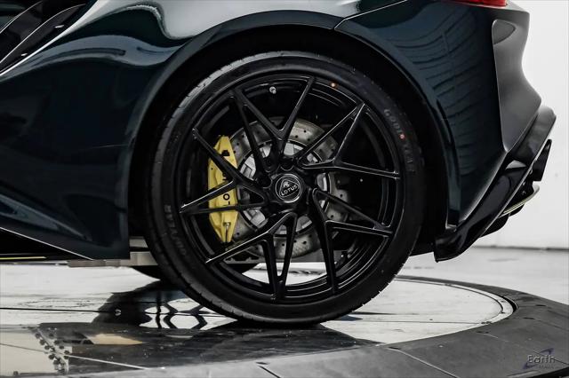 2026 Lotus Emira V6 SE Racing Line