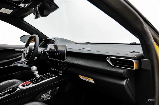 2026 Lotus Emira V6 SE