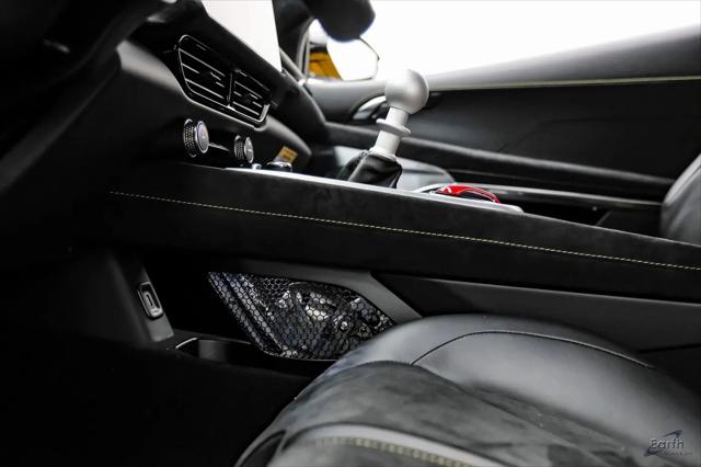 2026 Lotus Emira V6 SE
