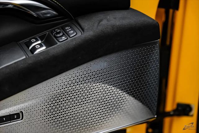 2026 Lotus Emira V6 SE