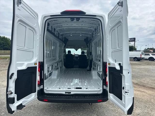 2026 Ford Transit Cargo Van T-350