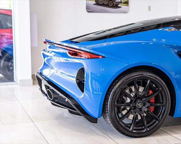 2026 Lotus Emira V6 SE