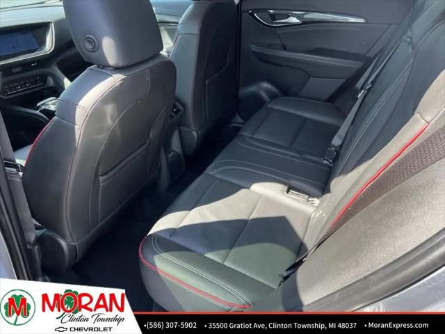 2022 Buick Envision FWD Essence