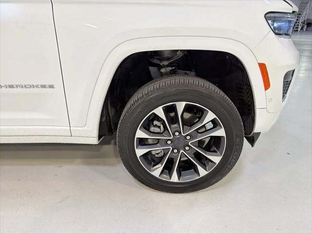 2025 Jeep Grand Cherokee L Overland 4x4