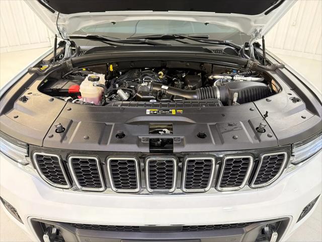 2025 Jeep Grand Cherokee L Overland 4x4