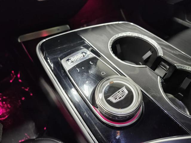 2023 Cadillac iQ AWD Luxury