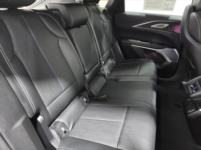 2023 Cadillac iQ AWD Luxury
